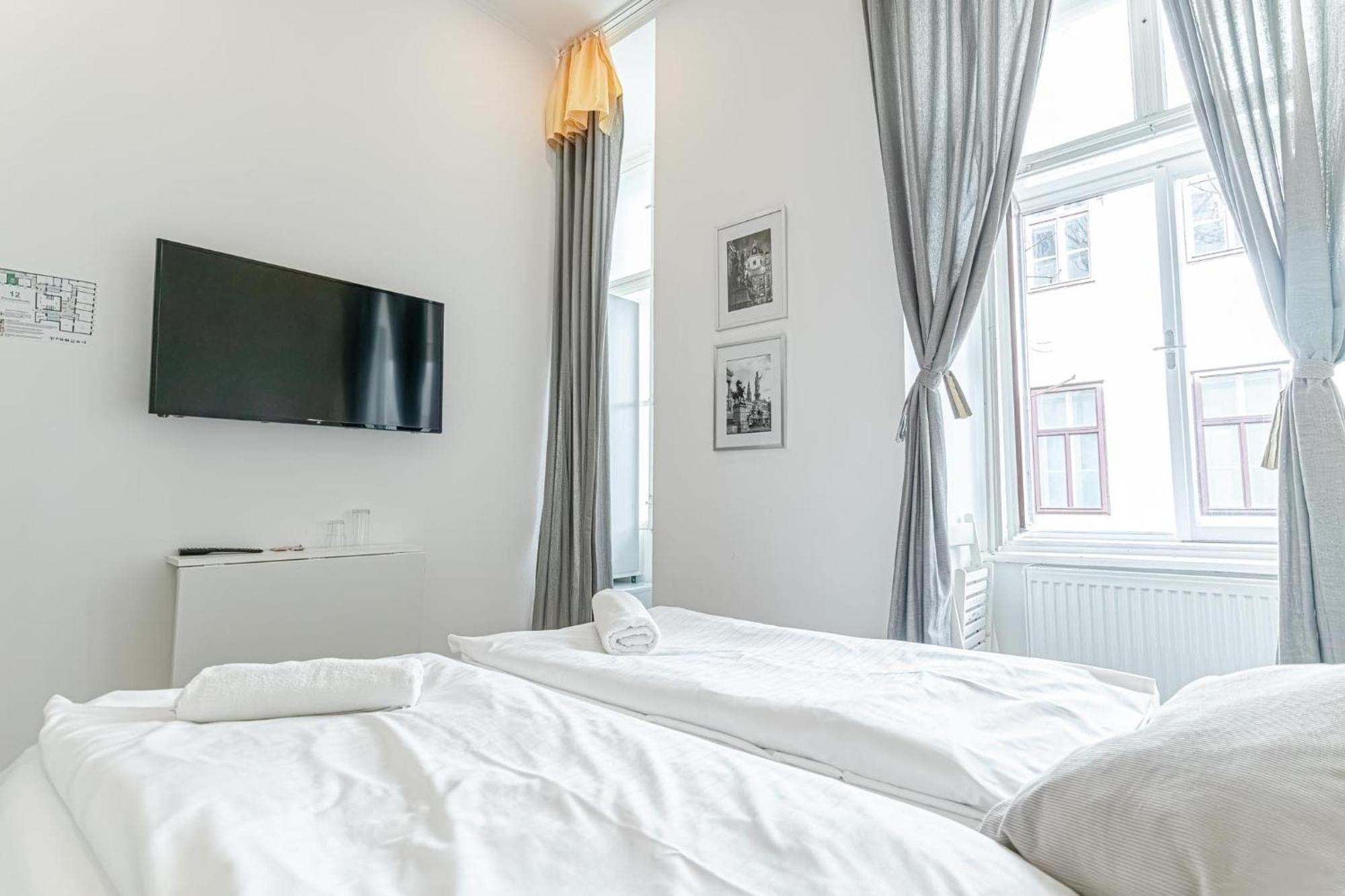 Mariahilfer Boutique Rooms - Virtual Reception & Self-Checkin Вена Экстерьер фото