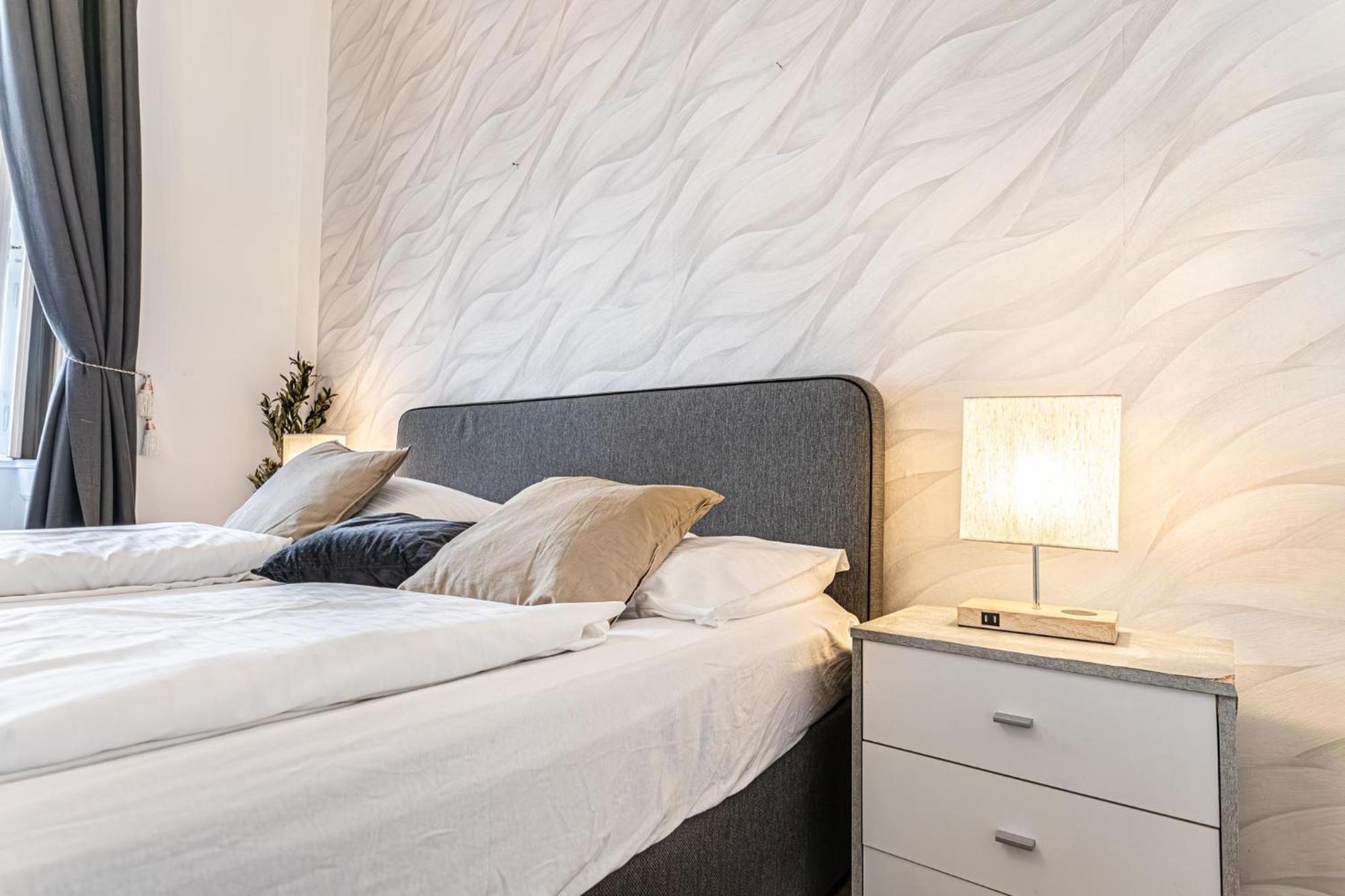 Mariahilfer Boutique Rooms - Virtual Reception & Self-Checkin Вена Экстерьер фото